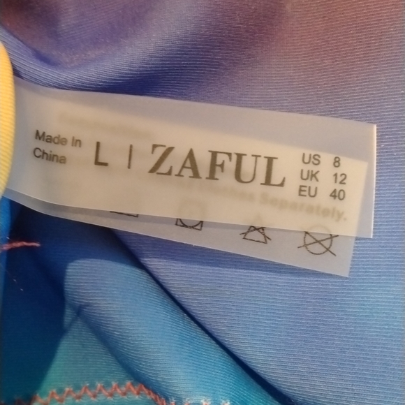 EUC Zaful Rainbow Tie Dye Bikini Set - Picture 7 of 8